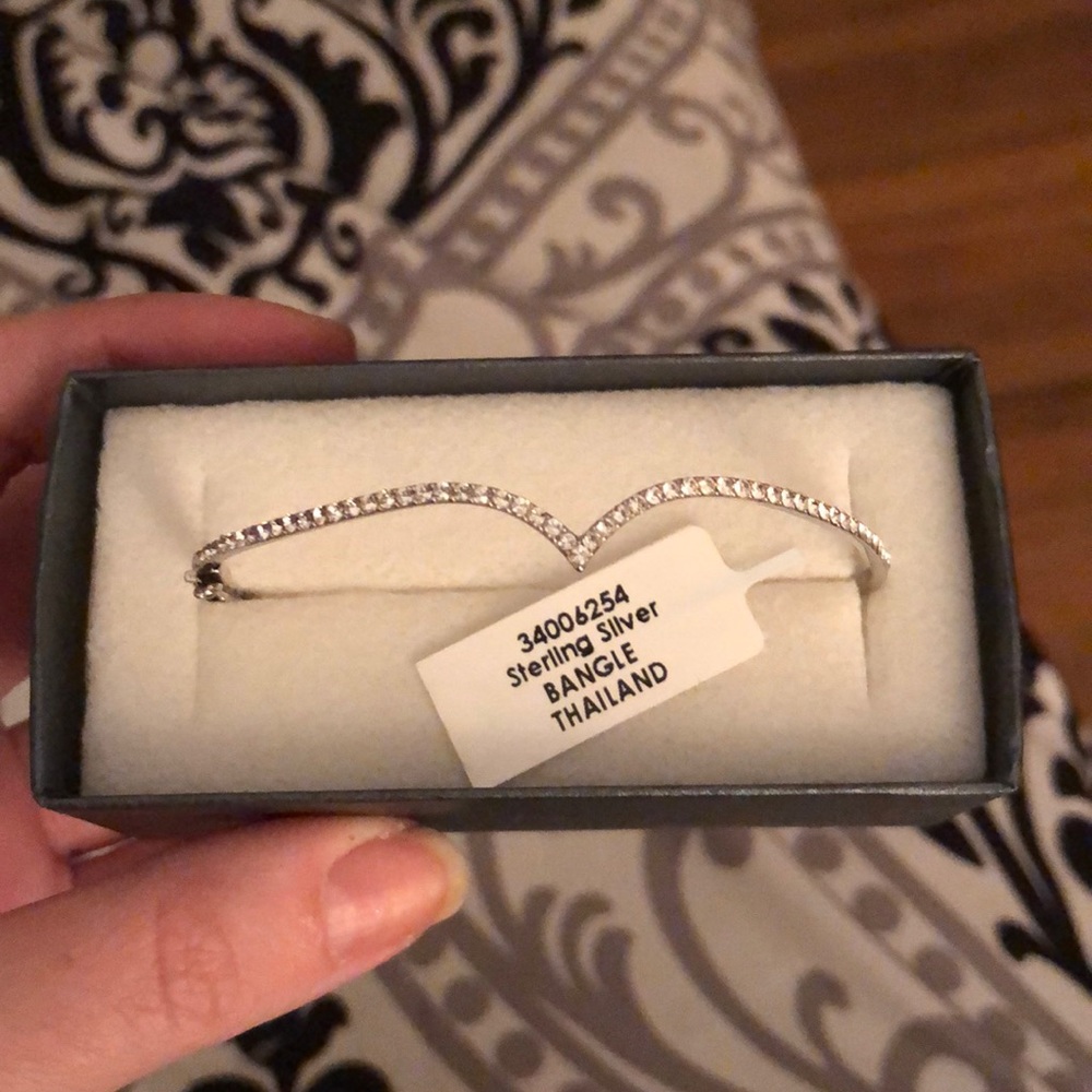 Sterling silver bangle